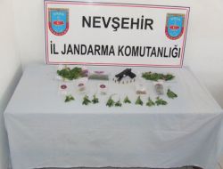 İşyerinde Esrar Ve Tabanca Ele Geçirildi