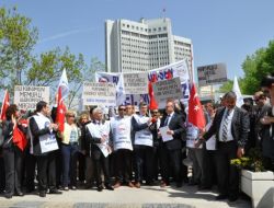 Büro Memur-sen'li Dışişleri Çalışanlarından eylem
