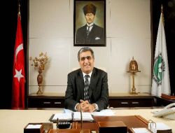 Selçuk Üniversitesi'nden, Pankobirlik Genel Başkanı Recep Konuk'a Fahri Doktora