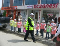 Anaokulundaki Minikler Trafik Konusunda Bilgilendirildi