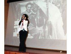 Bilim Sanat Merkezi Öğrencilerinden Şiir Dinletisi