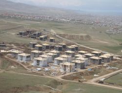 Başbakan Yardımcısı Atalay, Kalıcı Konutları Havadan İnceledi