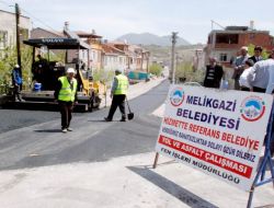 Melikgazi Belediyesi Bu Yıl 220 Bin Ton Asfalt Üretimi Yapacak