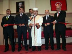 Diyanet İşleri Başkanı Prof. Dr. Bardakoğlu: Din Hizmetleri Toplumun Ortak İhtiyacı