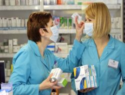 Moskova Belediye Başkanı: Maske Ve Grip İlacı Olmayan Eczaneyi Kapatırım