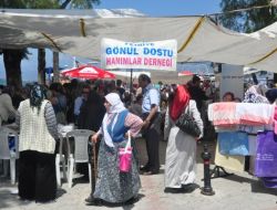 Fethiyeli Kadınlar, Öğrenciler Yararına Kermes Düzenledi