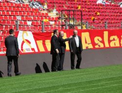 AK PARTİ, TT ARENA'DA..