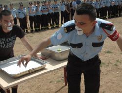 Polis Adaylarından Klarnetli Bahar Şenliği
