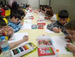 Anaokulu Öğrencileri Yaptıkları Resimlerle Hünerlerini Sergiledi
