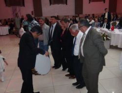Kürtçe, Türkçe Ve Arapça Şarkılarla Birlik Ve Beraberlik Mesajı Verdi