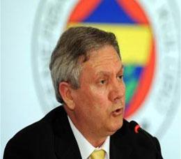 Aziz Yıldırım salonu terketti..