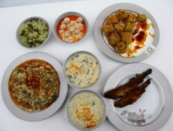 Ercişli Depremzede Kadınlar Yemek Yarışmasıyla Moral Buldu