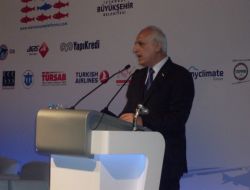 Vali Mutlu: Taksim'de 14 Bin Polis Görev Yapacak