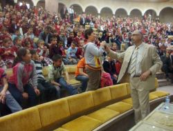 İlköğretim Öğrencilerine Ağız Ve Diş Sağlığı Semineri