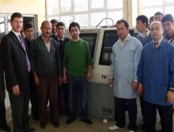 Kadınhanı'na Gelen İlk Bilgisayarlı Torna Tezgahı Meslek Lisesi Öğrencilerini Sevindirdi