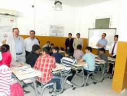 Okuma Salonları Büyük Bir Sosyal Sorumluluk Yerine Getiriyor