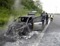 Tem’de Otomobil Yandı