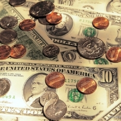 ABD, İran'ın Camilerine  El Koyuyor..