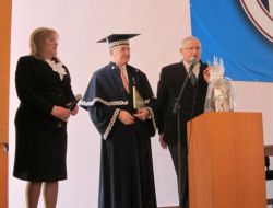 Dr. Mustafa Aydın’a Onursal Doktora