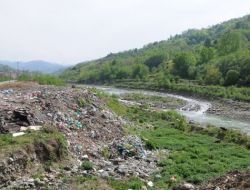 Rize’deki Organik Tarım Vadisi 'Çöp' Vadisine Dönüştü
