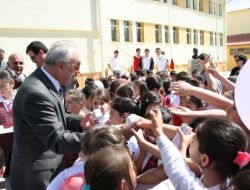 Vali Yenigün: Sağlıklı Nesillerin Yetiştirilmesinde Devletin De Görevleri Var