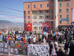 Sahil Koleji'nin 1. Proje Ve Resim Sergisi Beğeni Topladı