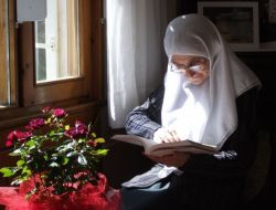 "Camiler Ayakkabı Deposu Da Yapıldı Samanlık Da"