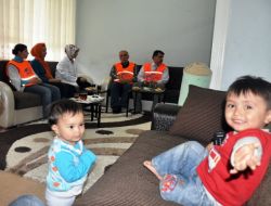 Kimse Yok Mu, Evi Yanan 2 Aileye Yardım Eli Uzattı