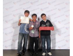 Yelkenoğlu Koleji Öğrencileri Bilgisayar Olimpiyatında Altın Madalya Kazandı