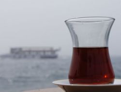 İstanbul Boğazı'nda Sis Etkili Oluyor