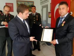 Nallıhanlı Gaziye Devlet Övünç Madalyası Verildi