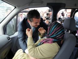 Gençlik Ve Spor Bakanı Suat Kılıç'a Anne Sürprizi