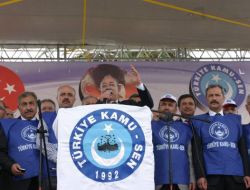 Kamu Çalışanlarında 'Hakkımızı İstiyoruz' Mitingi