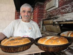 Burhaniye’de 'Osmanlı Ekmeği' Üretiliyor