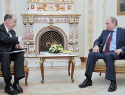 Obama’dan Putin’e "İlişkileri Geliştirelim" Mektubu