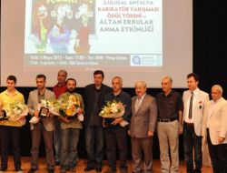 Ulusal Antalya Karikatür Yarışması'nda Dereceye Girenler Ödüllendirildi
