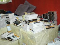 Başkent’te 1 Milyon Liralık Korsan Cd ve Kitap