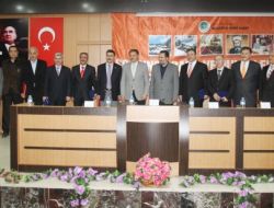 'Şehirler Mimari Yönden Olduğu Kadar Manevi Yönden De İmara Muhtaç'