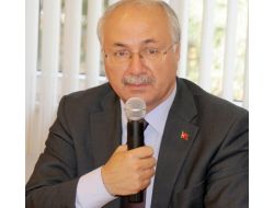 Manisa Ovasında İmeceyle 100 Kilometre Tarım Arazi Yolu Yapıldı