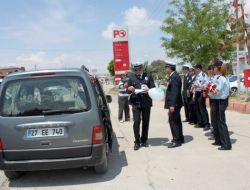 Bu Kez Ceza Değil Hediye İçin Durdurdular