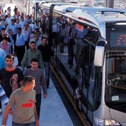 Metrobüs Ücretlerine  Zam