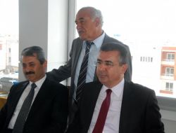 Vali Lekesiz: İllerin Kalkınması Türkiye'nin Büyümesi Demek