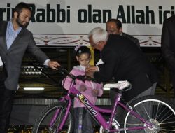 Camiye Devam Eden 134 Birinciye, 134 Notebook