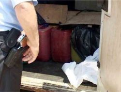 Emekli Astsubay Kaçak Mazot Yüklü Minibüste Ölü Bulundu