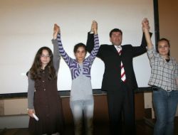 Geleceğin Yazarlarına Ödülleri Verildi