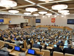 Medvedev Resmen Başbakan, Duma’dan Onay Aldı