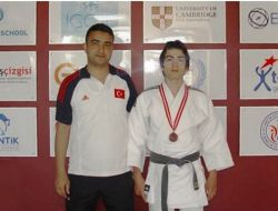 Liseler Arası Judo Türkiye Üçüncüsü Ahmet Ulusoy'dan