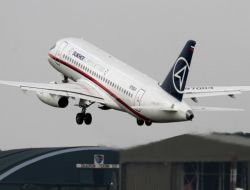 50 Yolcusu İle Kaybolan Rus Uçağına Hala Ulaşılamadı