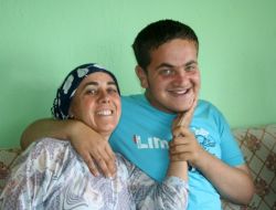 Evlat Edindikleri Bebeğin Zihinsel Engelli Olduğu Yıllar Sonra Anlaşıldı