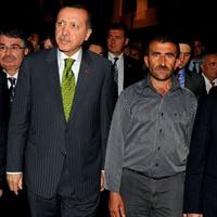 Başbakan Erdoğan şehit evinde